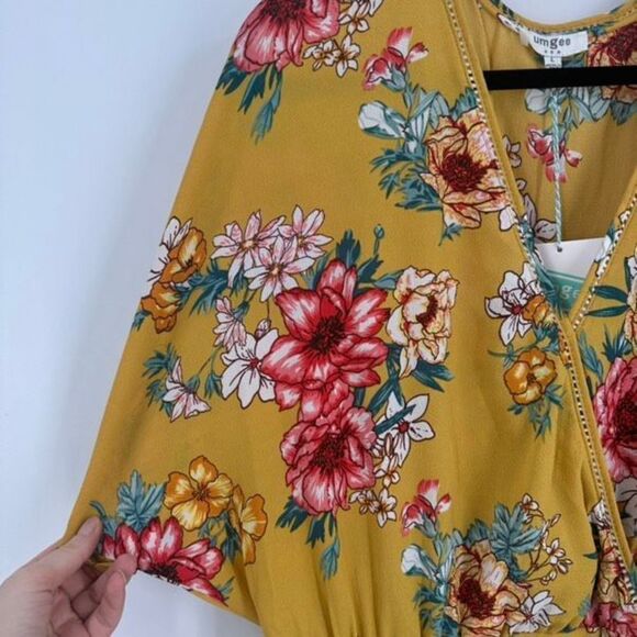NWT Umgee Women's Floral Yellow Romper Large Boho Lace Accent Dolman Surplice - Picture 10 of 14